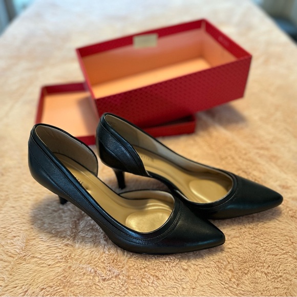 Kelly and Katie Shenna Black Women's Heels - Picture 1 of 5
